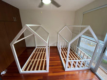 Cargar imagen en el visor de la galería, CAMA HOUSE