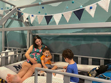 Cargar imagen en el visor de la galería, CAMA HOUSE