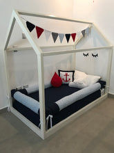 Cargar imagen en el visor de la galería, CAMA HOUSE