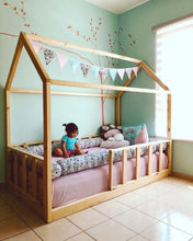 Cargar imagen en el visor de la galería, CAMA HOUSE