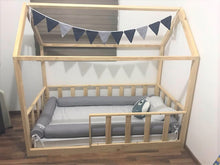 Cargar imagen en el visor de la galería, CAMA HOUSE